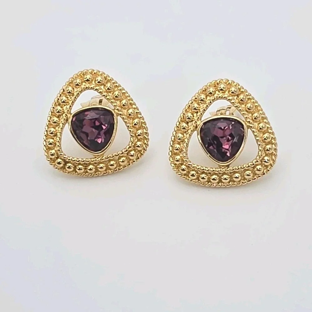 Vtg Signed SWAROVSKI Triangular Earrings Clip-On Amethyst Crystal 18k Gold Plate - Picture 5 of 14